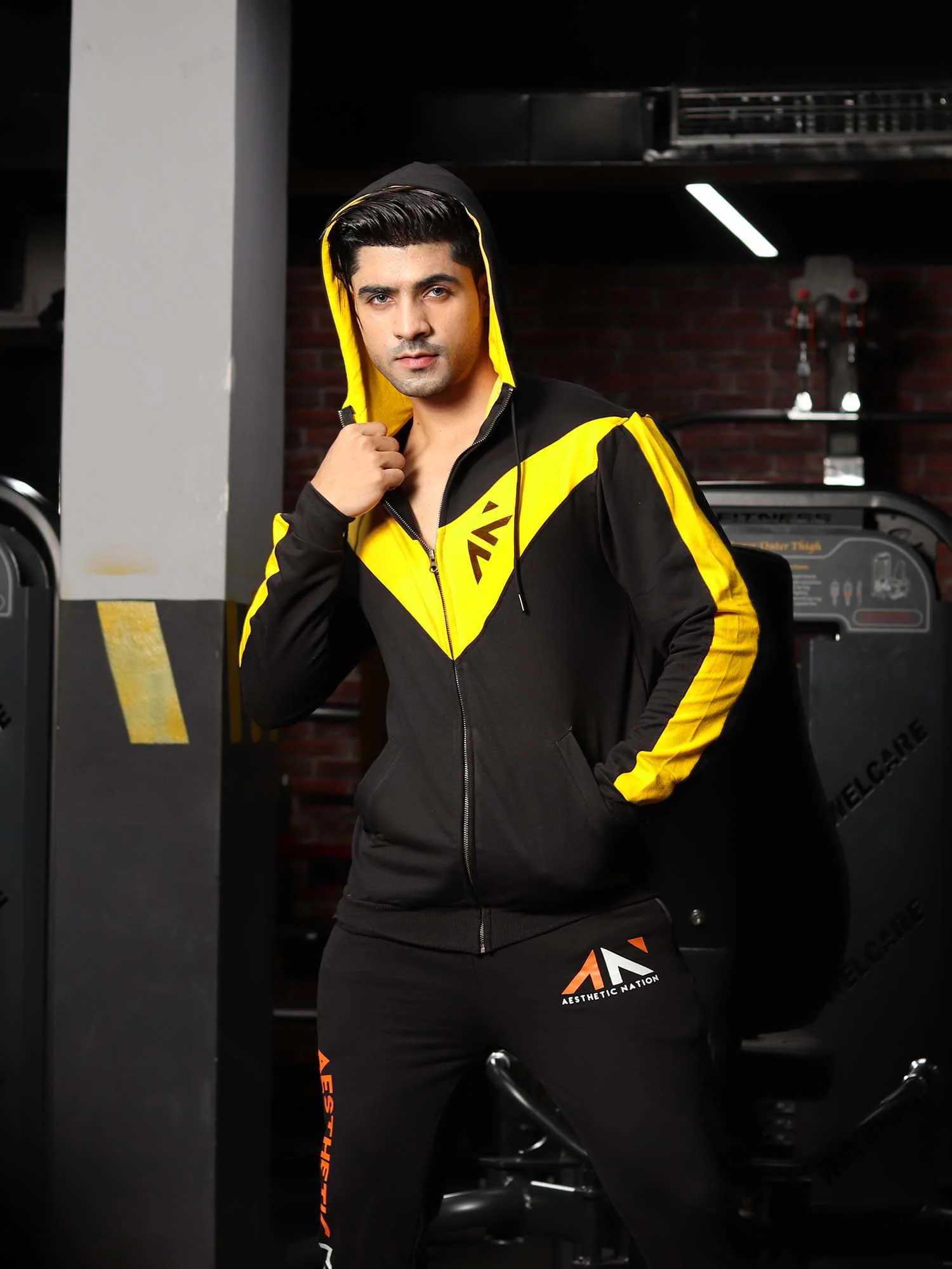 300G Legacy Hoodie - Image 5