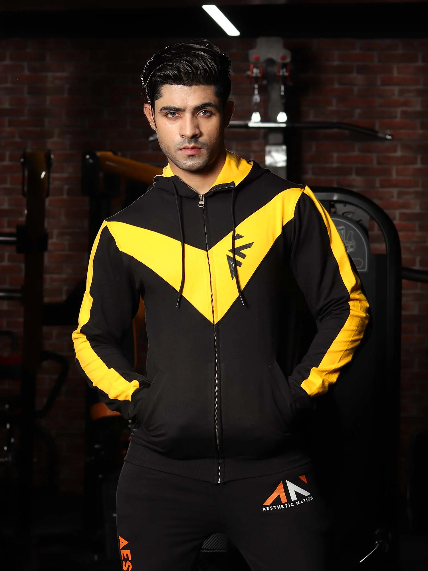 300G Legacy Hoodie - Image 7