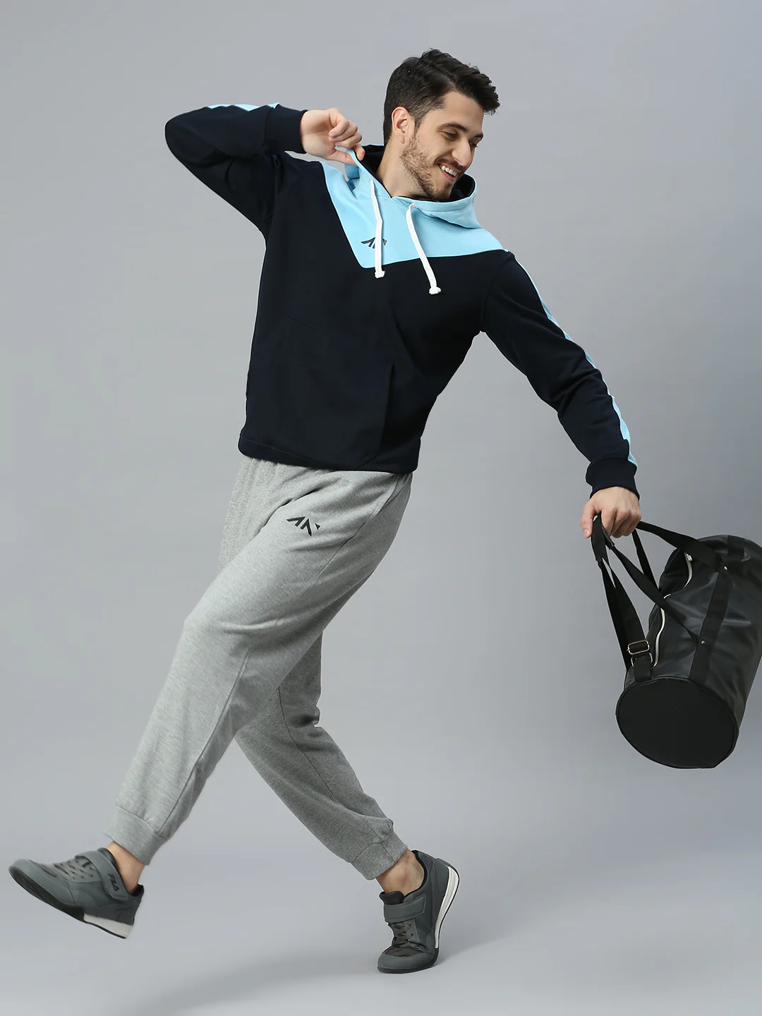 Aesthetic OG Pullover - Image 9