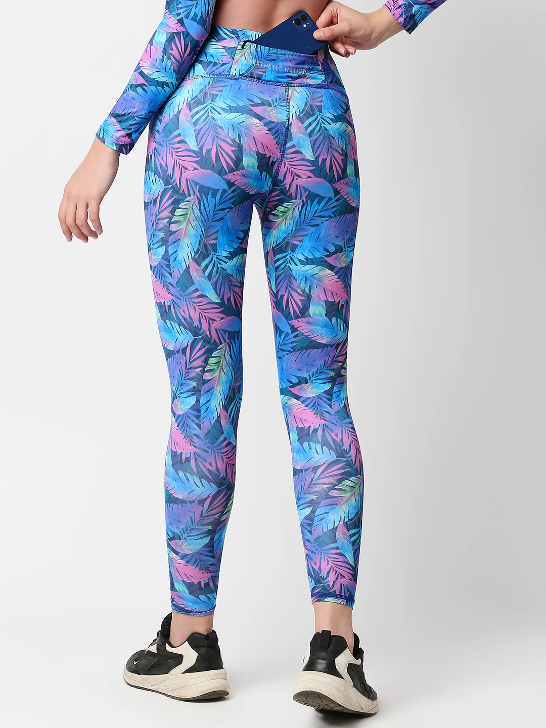 Vogue Training Tights - Image 5