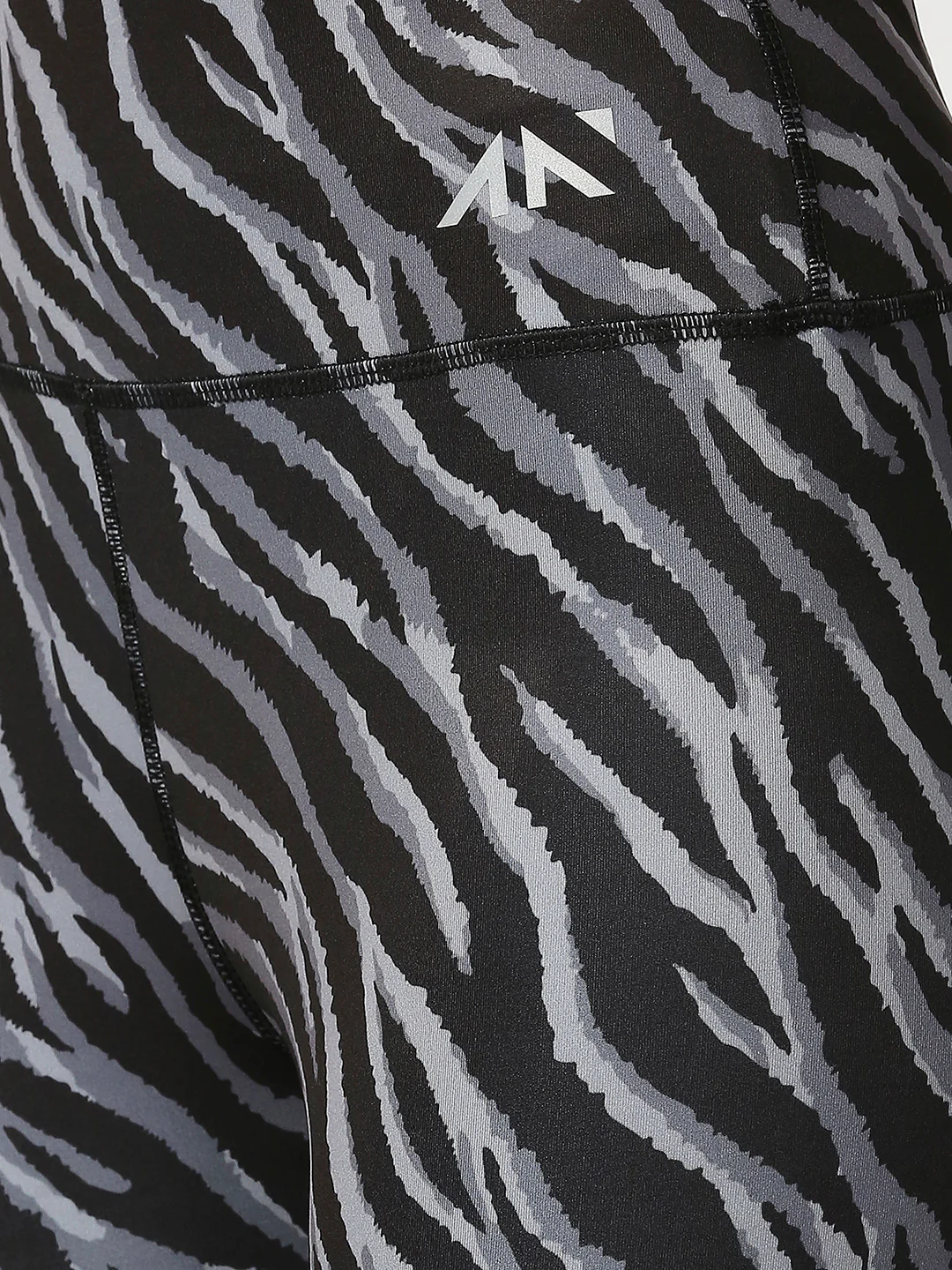 Vogue Training Tights - Image 5